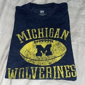 Youth Michigan long Sleeve XL shirt so soft high end boutique VEUC barely worn